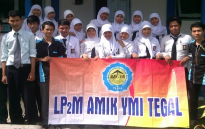 AMIK YMI Tegal Mengadakan Workshop Desain Web di SMK Muhammadiyah Slawi