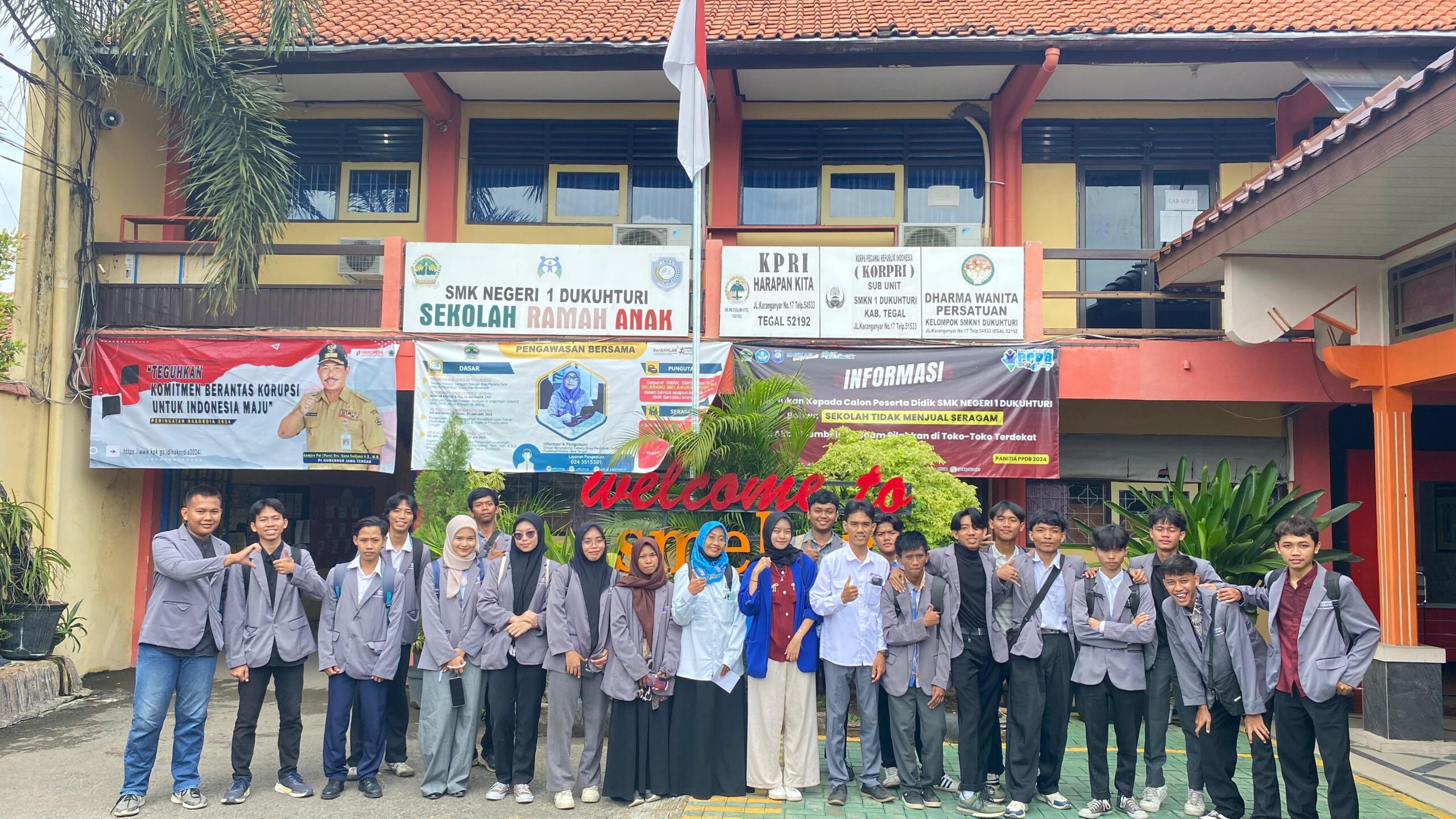 SOSIALISASI DI SMKN 1 DUKUHTURI TEGAL