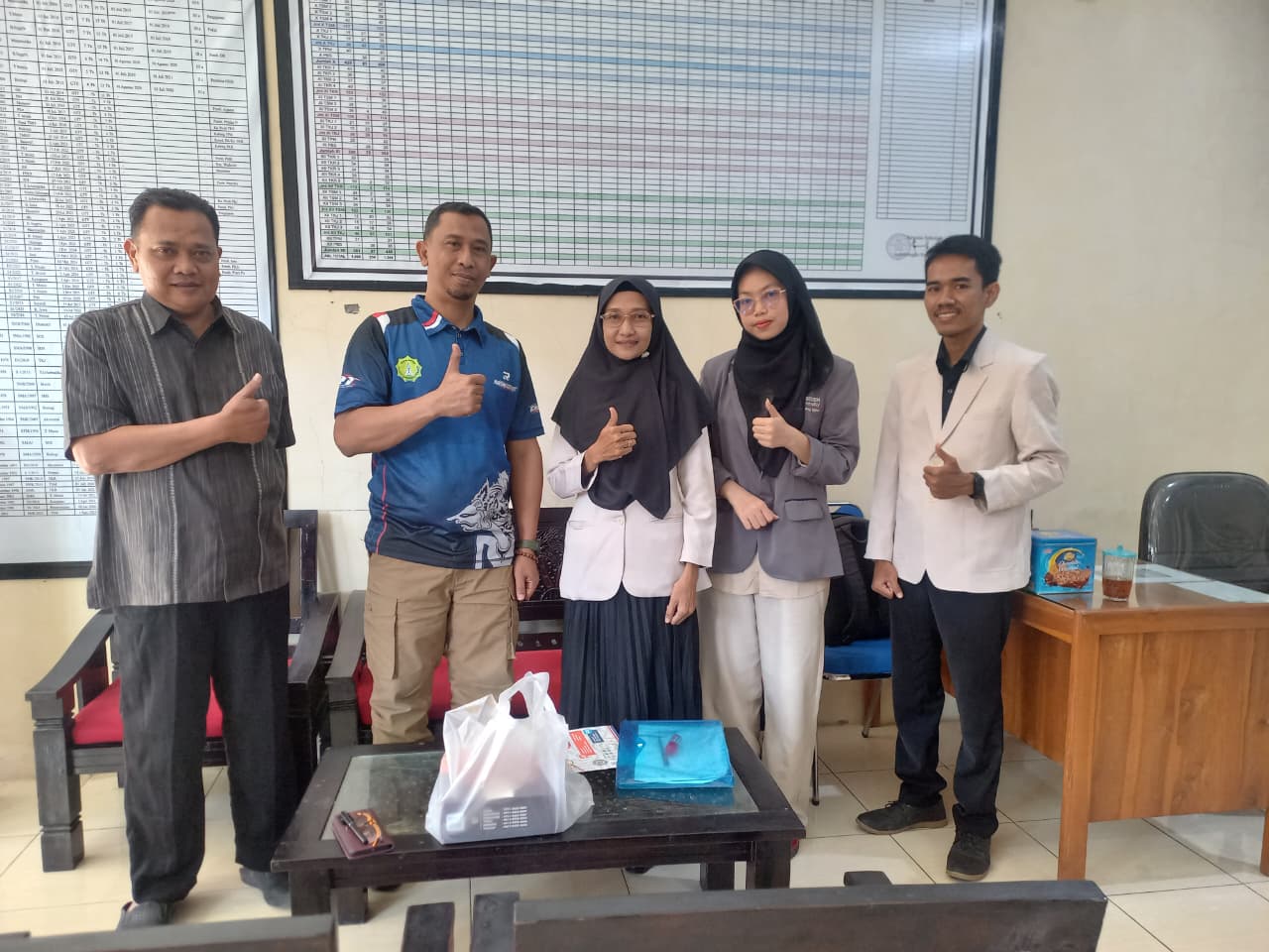 Universitas Teknologi Digital dan SMK Islamiyah Adiwerna Tandatangani MOU Internship Universitas Teknologi Digital dan SMK Islamiyah Adiwerna Tandatangani MOU Internship
