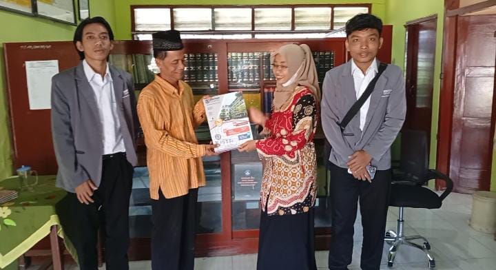 Penandatanganan MoU Program Internship antara SMA Bhakti Praja Adiwerna dan Universitas Teknologi Digital Penandatanganan MoU Program Internship antara SMA Bhakti Praja Adiwerna dan Universitas Teknologi Digital