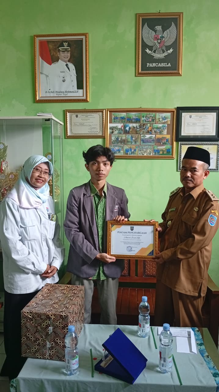 Universitas Teknologi Digital Melaksanakan Penarikan Mahasiswa Internship di Balai Desa Dukuh Jati Kulon Universitas Teknologi Digital Melaksanakan Penarikan Mahasiswa Internship di Balai Desa Dukuh Jati Kulon