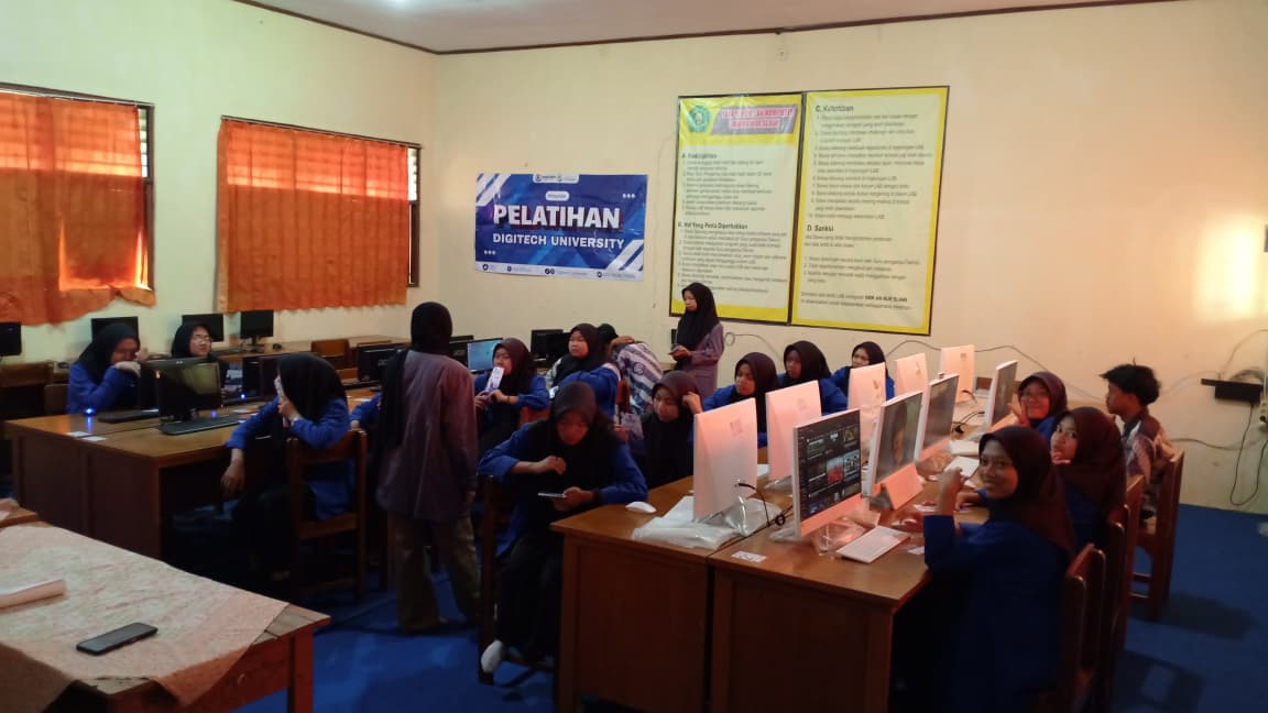 Universitas Teknologi Digital Kembali Menyelenggarakan Pelatihan Microsoft Office di SMK An-Nur Slawi