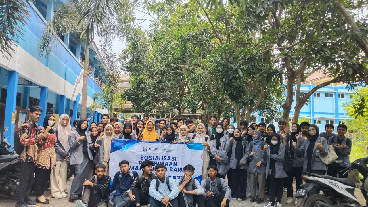Universitas Teknologi Digital Gelar Sosialisasi di SMK Bina Nusantara Slawi
