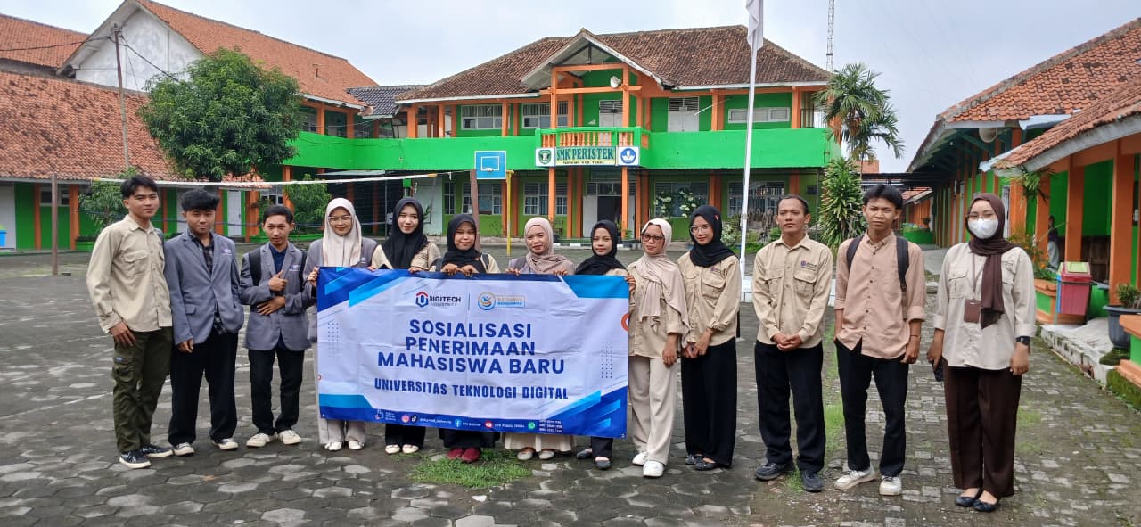 Universitas Teknologi Digital Melaksanakan Kegiatan Sosialisasi PMB Di SMK Peristek Pangkah