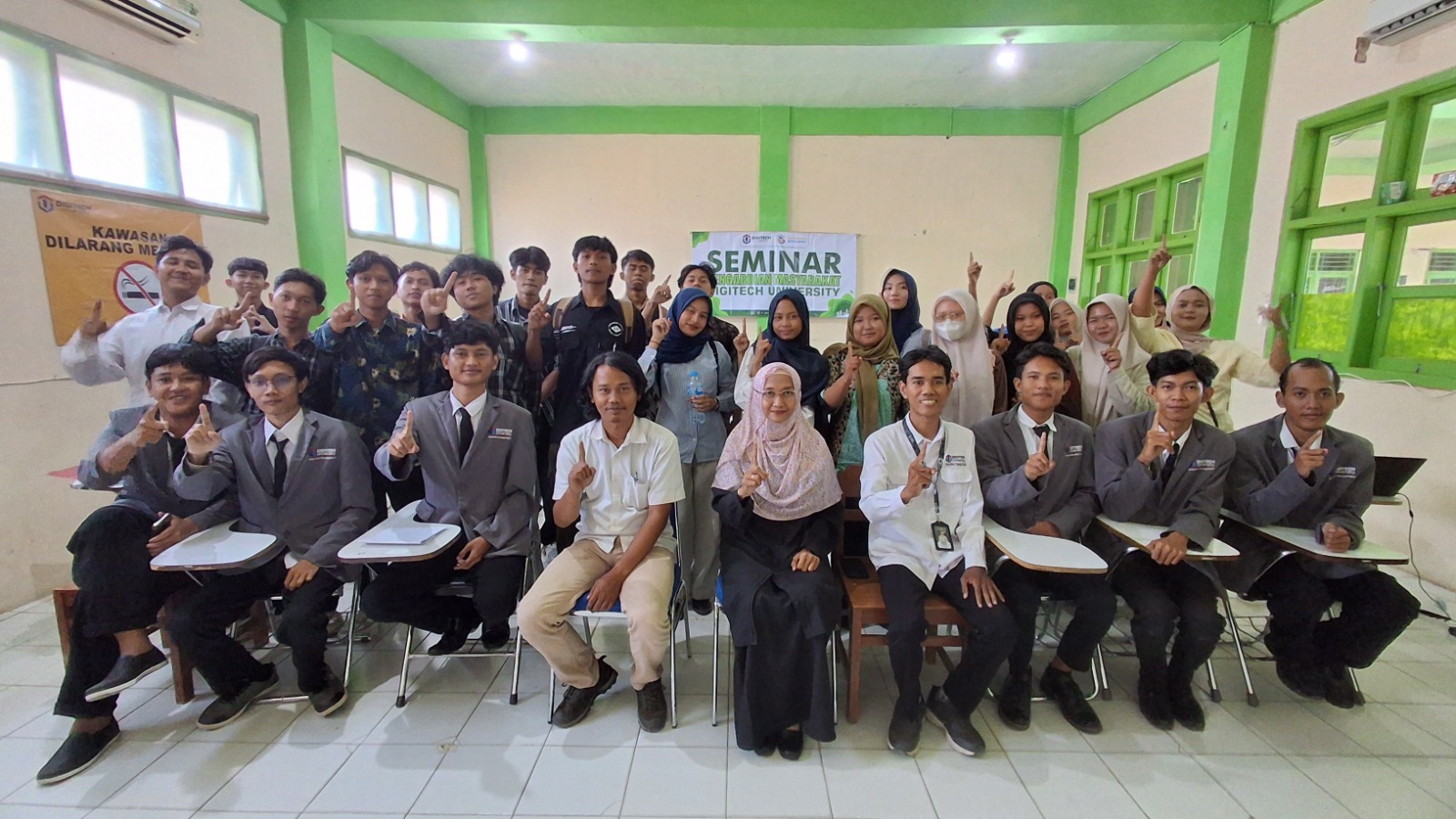 Mahasiswa UTD Tegal Sukses Gelar Seminar PKM Angkatan 2025